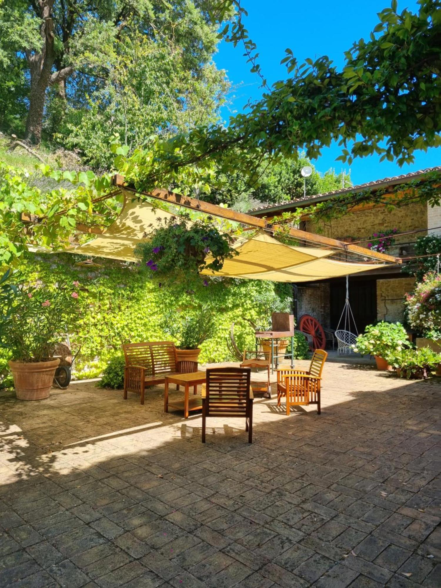 Casa Zia Cianetta Residenza Di Campagna Guest House Capodacqua  Exterior photo